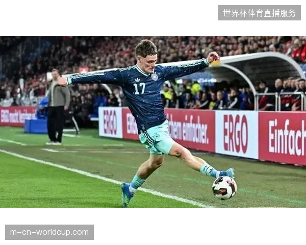 日本队双后腰组合将协同限制维尔茨的组织串联，切断其与德国队锋线的联系